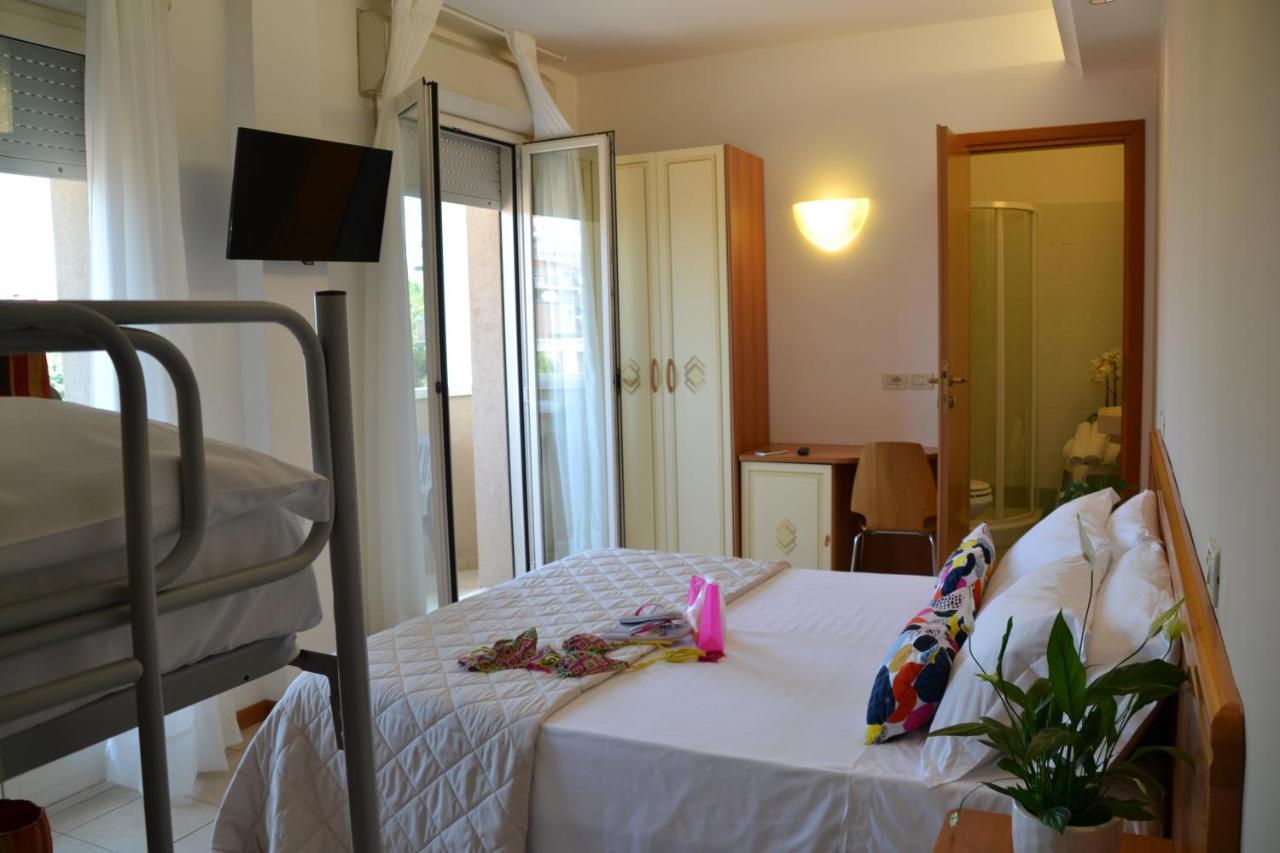 Hotel Apogeo - Breakfast Experience Ρίμινι Εξωτερικό φωτογραφία